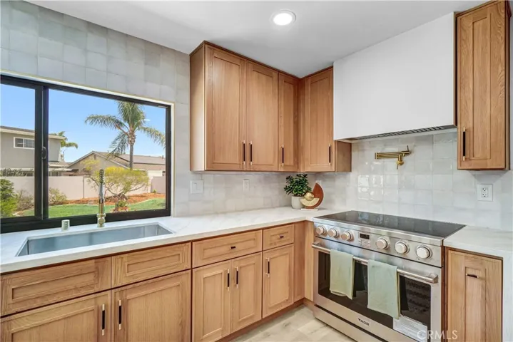 5231 Los Encantos Circle, La Palma, California 90623