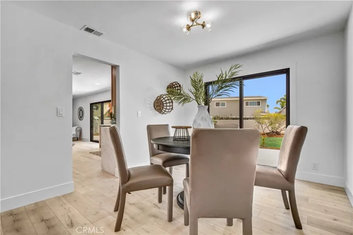5231 Los Encantos Circle, La Palma, California 90623