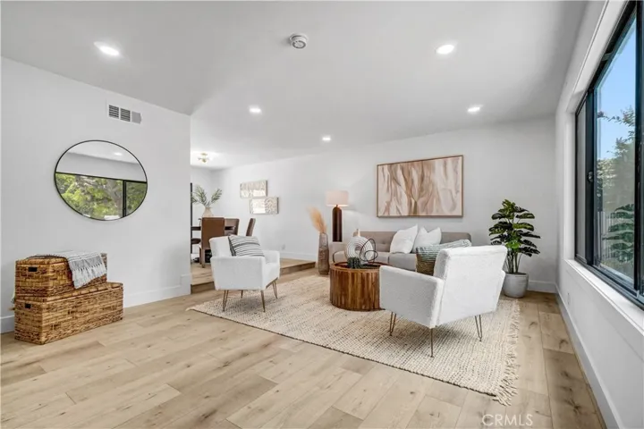 5231 Los Encantos Circle, La Palma, California 90623