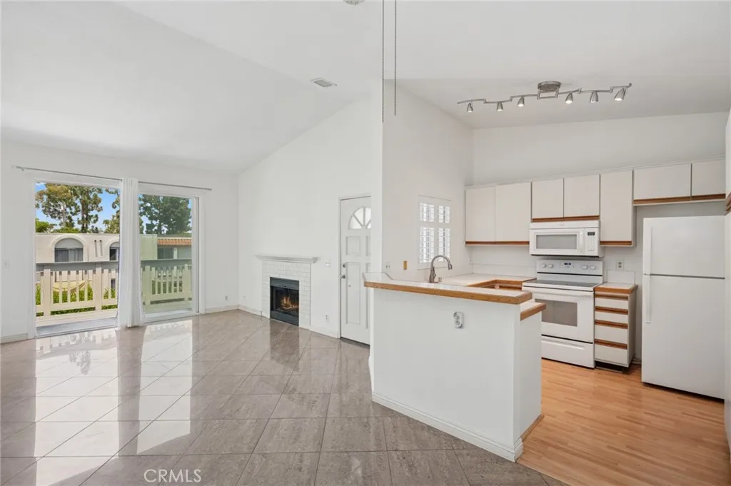 12143 Sylvan Riv 147, Fountain Valley, California 92708, 1 Bedroom Bedrooms, ,1 BathroomBathrooms,Residential,For Sale,Sylvan Riv,OC25155556