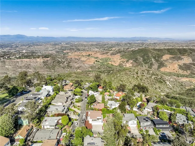 21562 Anns Lane A, Laguna Beach, California 92651