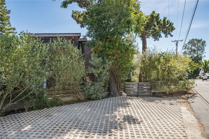 21562 Anns Lane A, Laguna Beach, California 92651