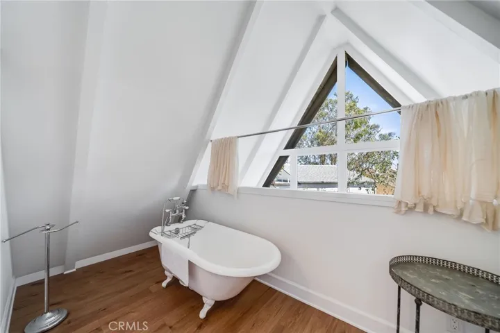 21562 Anns Lane A, Laguna Beach, California 92651