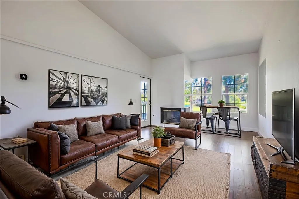 67 Via Pausa, Rancho Santa Margarita, California 92688, 1 Bedroom Bedrooms, ,1 BathroomBathrooms,Residential,For Sale,Via Pausa,OC25158207