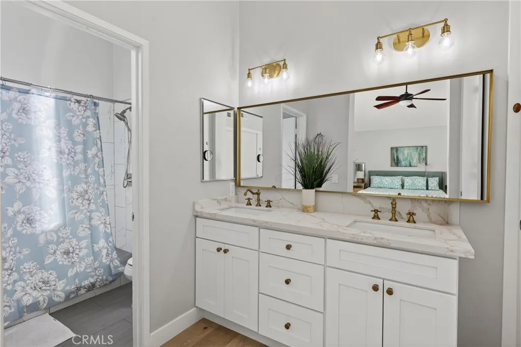 25482 Coral Wood Street, Lake Forest, California 92630 home-pic-15