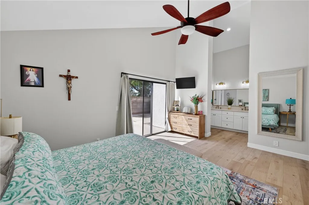25482 Coral Wood Street, Lake Forest, California 92630 home-pic-14