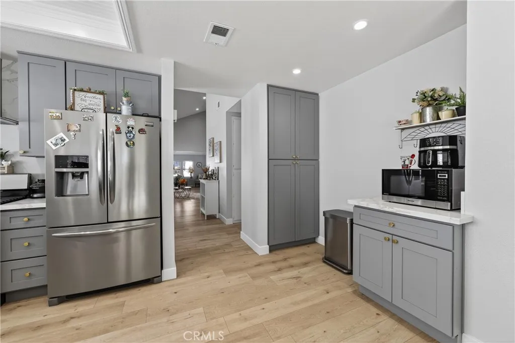 25482 Coral Wood Street, Lake Forest, California 92630 home-pic-8