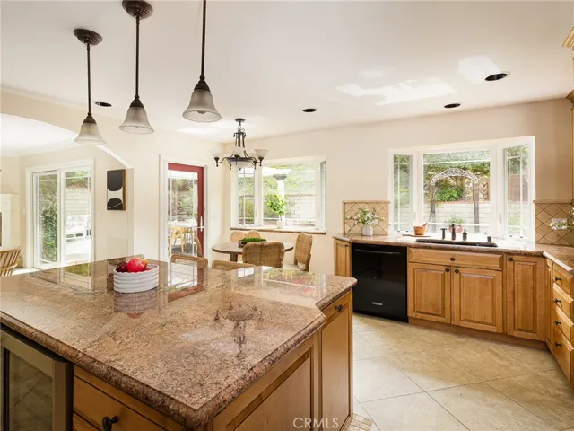 Kitchen with breakfast nook