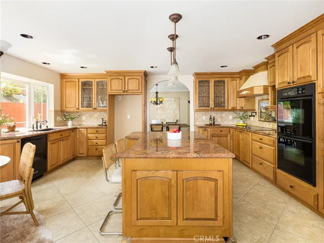 Kitchen with breakfast nook
