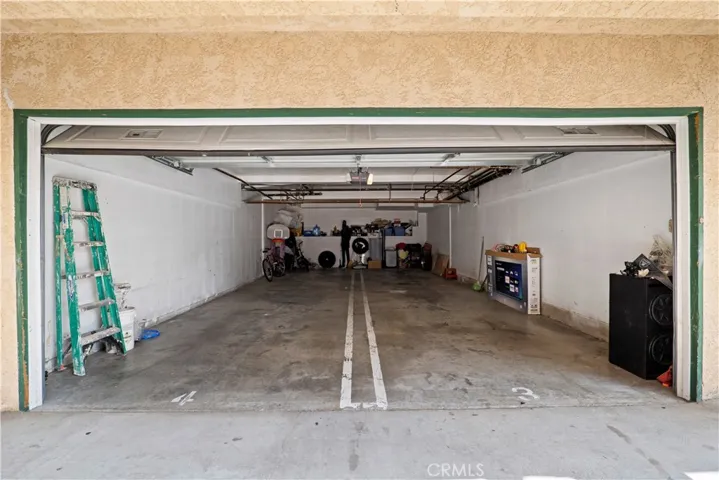 10129 Commerce Avenue, Tujunga, California 91042