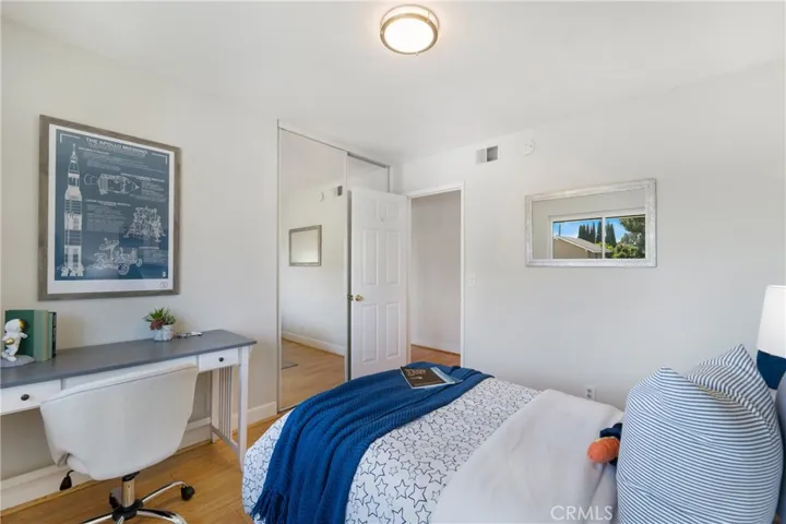 Secondary bedroom