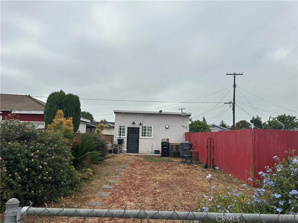 1028 W Brazil Street, Compton, California 90220 home-pic-0