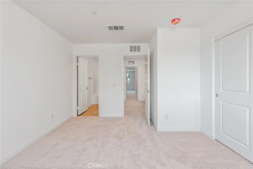 1176 Santo Antonio Drive, Colton, California 92324 home-pic-30