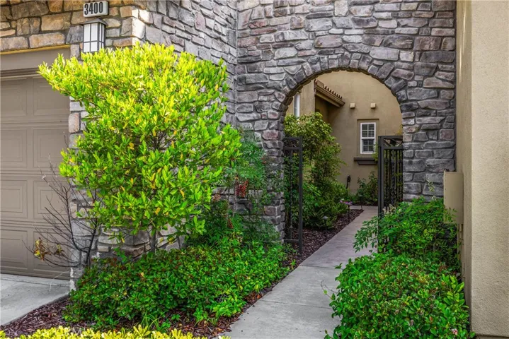 3400 Caraway Lane, Yorba Linda, California 92886