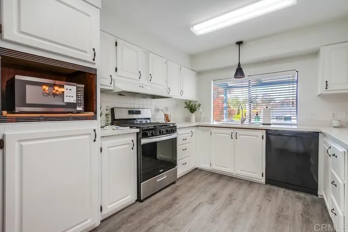 1930 W San Marcos Blvd 182, San Marcos, California 92078