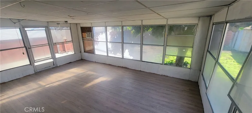 Bonus/Sun Room