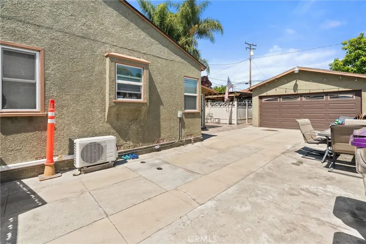 1876 Oregon Avenue, Long Beach, California 90806
