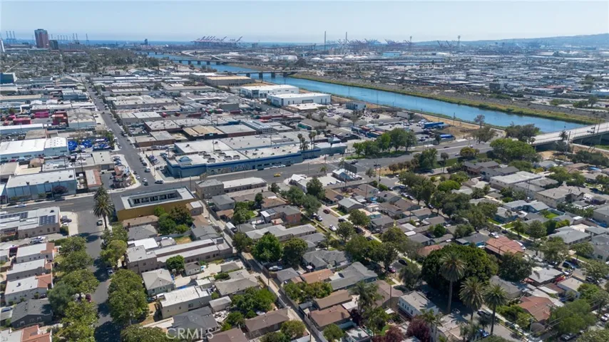 1876 Oregon Avenue, Long Beach, California 90806