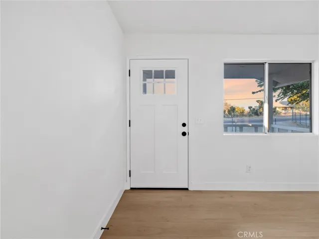 9474 Malpaso Road, Phelan, California 92371