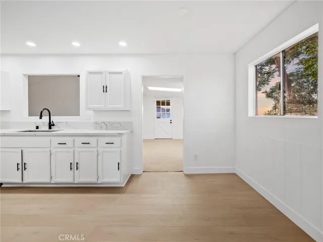 9474 Malpaso Road, Phelan, California 92371