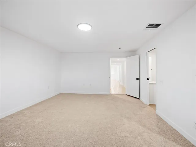9474 Malpaso Road, Phelan, California 92371