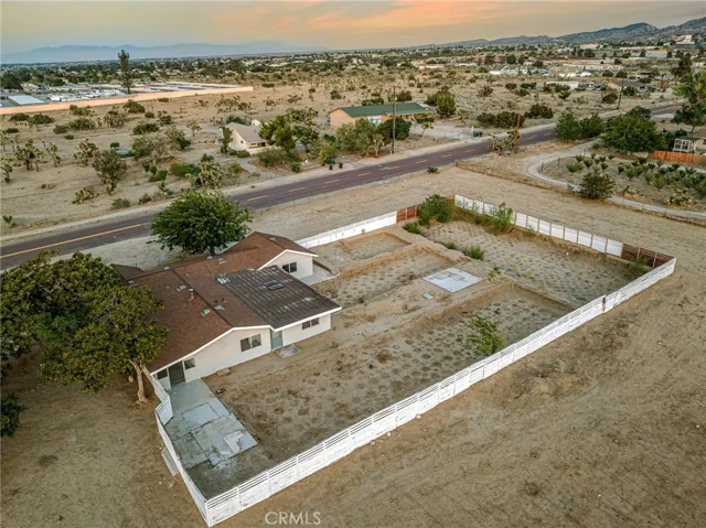 9474 Malpaso Road, Phelan, California 92371