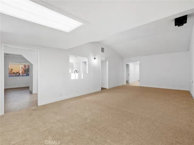 9474 Malpaso Road, Phelan, California 92371