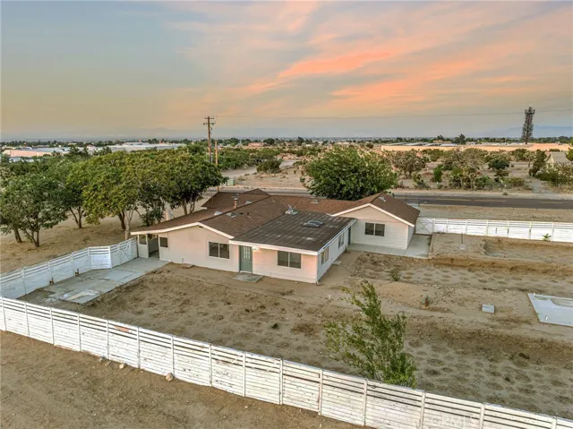 9474 Malpaso Road, Phelan, California 92371