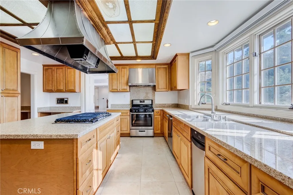 2945 Steeplechase Lane, Diamond Bar, California 91765 home-pic-20