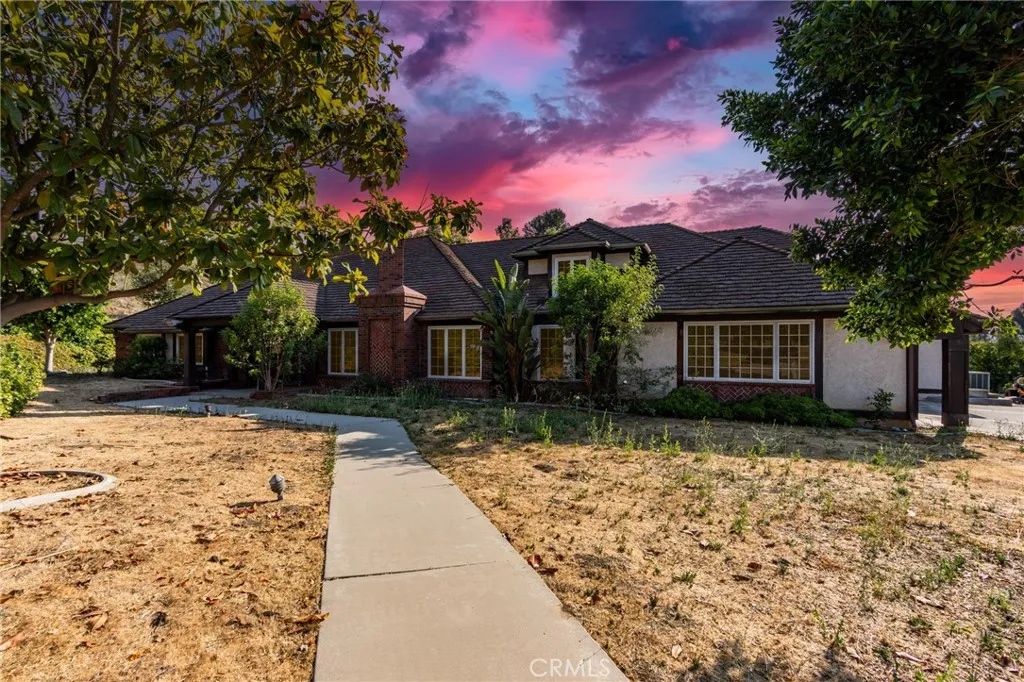 2945 Steeplechase Lane, Diamond Bar, California 91765 home-pic-2