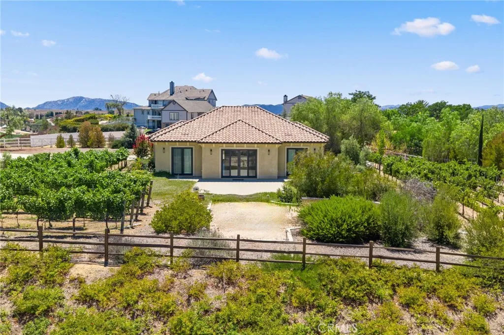 39547 Calle Cabernet, Temecula, California 92591 home-pic-21