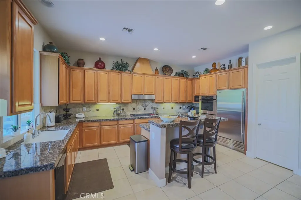 Kitchen, coffee bar with butler pantry on the right