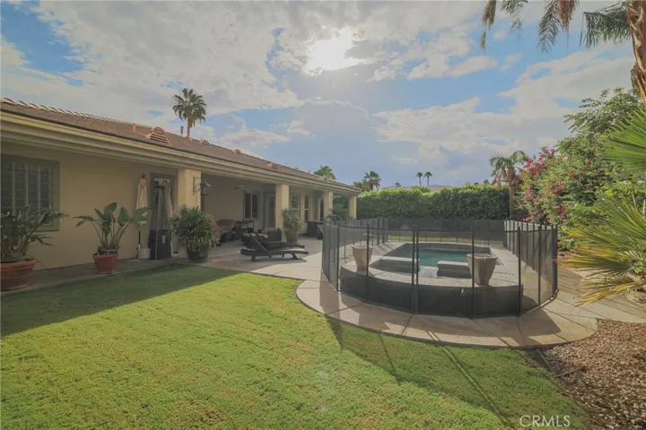 Spacious backyard