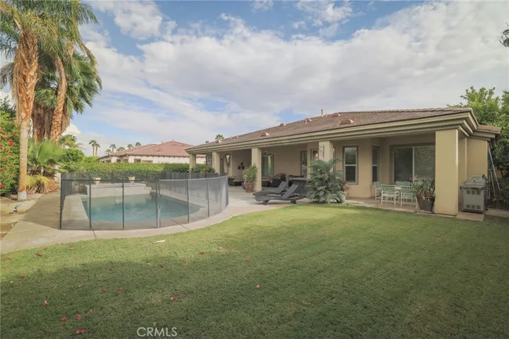 Spacious backyard