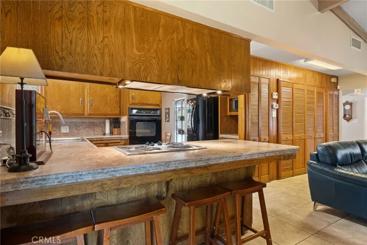 2924 Elm Street, Bakersfield, California 93301