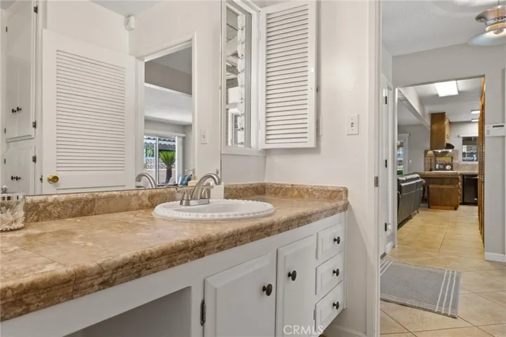 2924 Elm Street, Bakersfield, California 93301