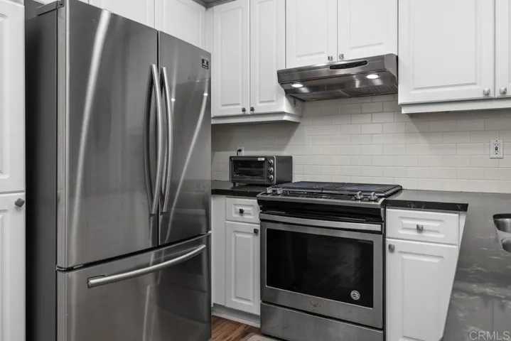 10722 Sabre Hill Drive 234, San Diego, California 92128