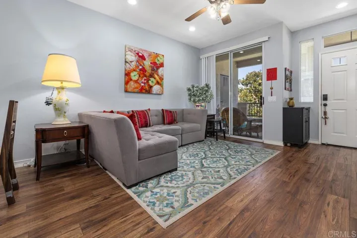 10722 Sabre Hill Drive 234, San Diego, California 92128