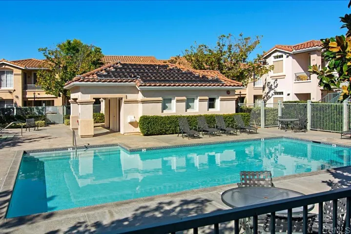10722 Sabre Hill Drive 234, San Diego, California 92128