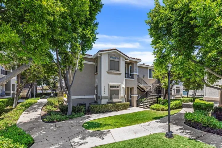 10722 Sabre Hill Drive 234, San Diego, California 92128