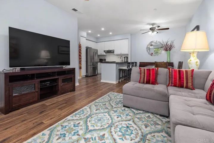 10722 Sabre Hill Drive 234, San Diego, California 92128