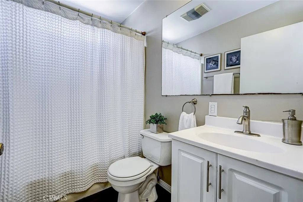 312 N Prospect Avenue, Redondo Beach, California 90277 home-pic-21