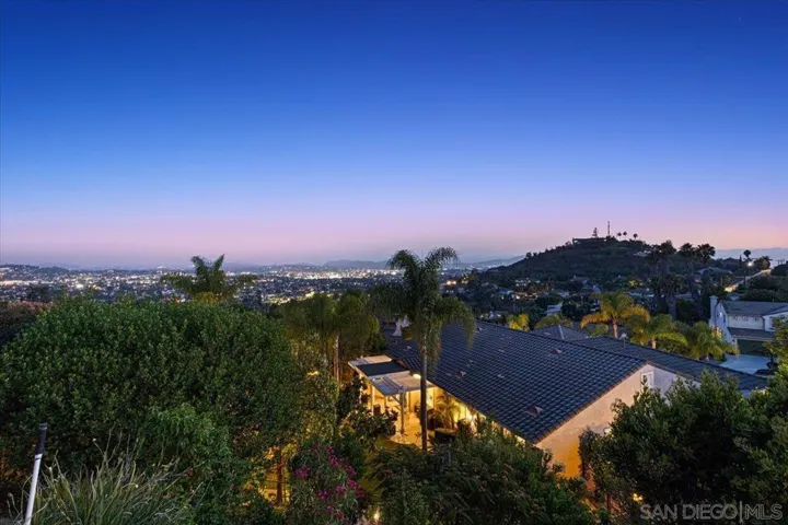 1652 Daybreak Pl, Escondido, California 92027
