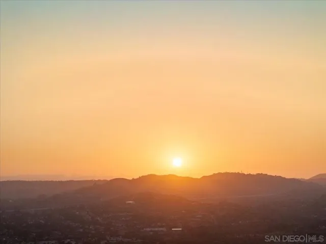 1652 Daybreak Pl, Escondido, California 92027