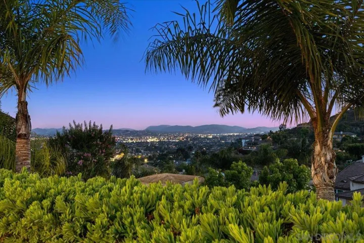 1652 Daybreak Pl, Escondido, California 92027
