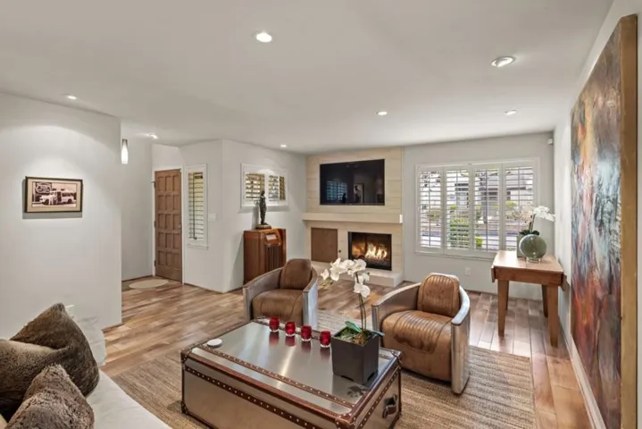 1007 Brentwood Court, Pacific Grove, California 93950