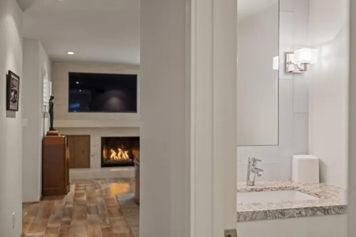 1007 Brentwood Court, Pacific Grove, California 93950