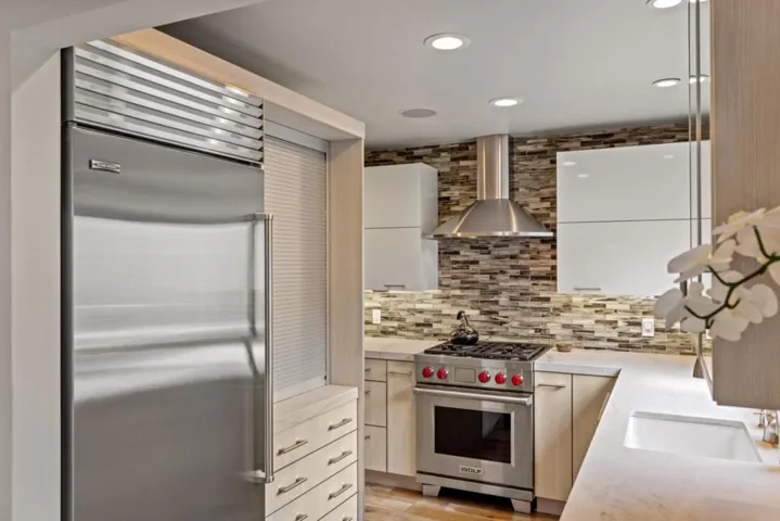 1007 Brentwood Court, Pacific Grove, California 93950