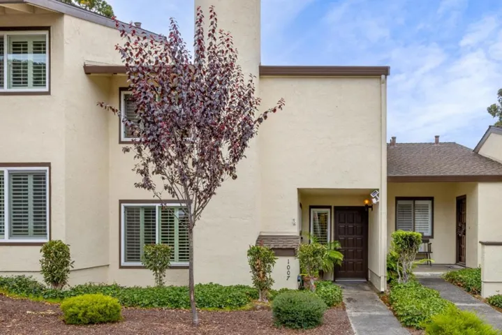 1007 Brentwood Court, Pacific Grove, California 93950