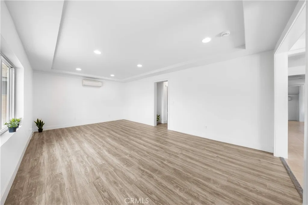 gallery-image 3